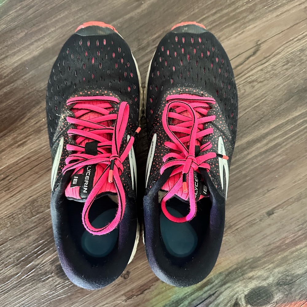 Women’s Glycerin 16 Running Shoes